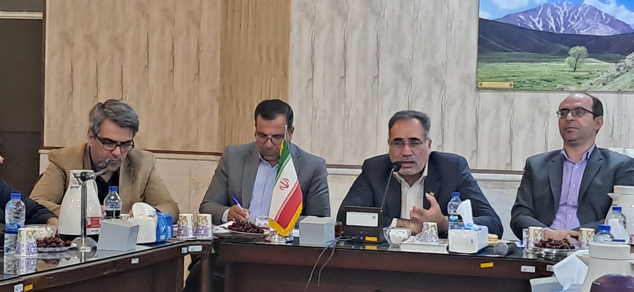 حس امنیت و آرامش باید در جامعه توسط خبرنگاران ایجاد شود