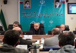 حمایت کامل از تولیدکنندگان و توسعه صنایع آذربایجان شرقی
