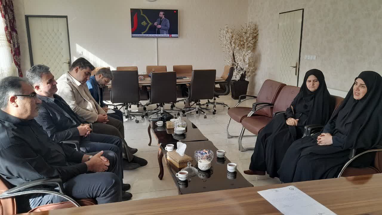 دیدار علمدار، مدیر کل کانون پرورش فکری کودکان و نوجوانان استان آذربایجان شرقی، با معاون استاندار و فرماندار شهرستان ویژه مرند